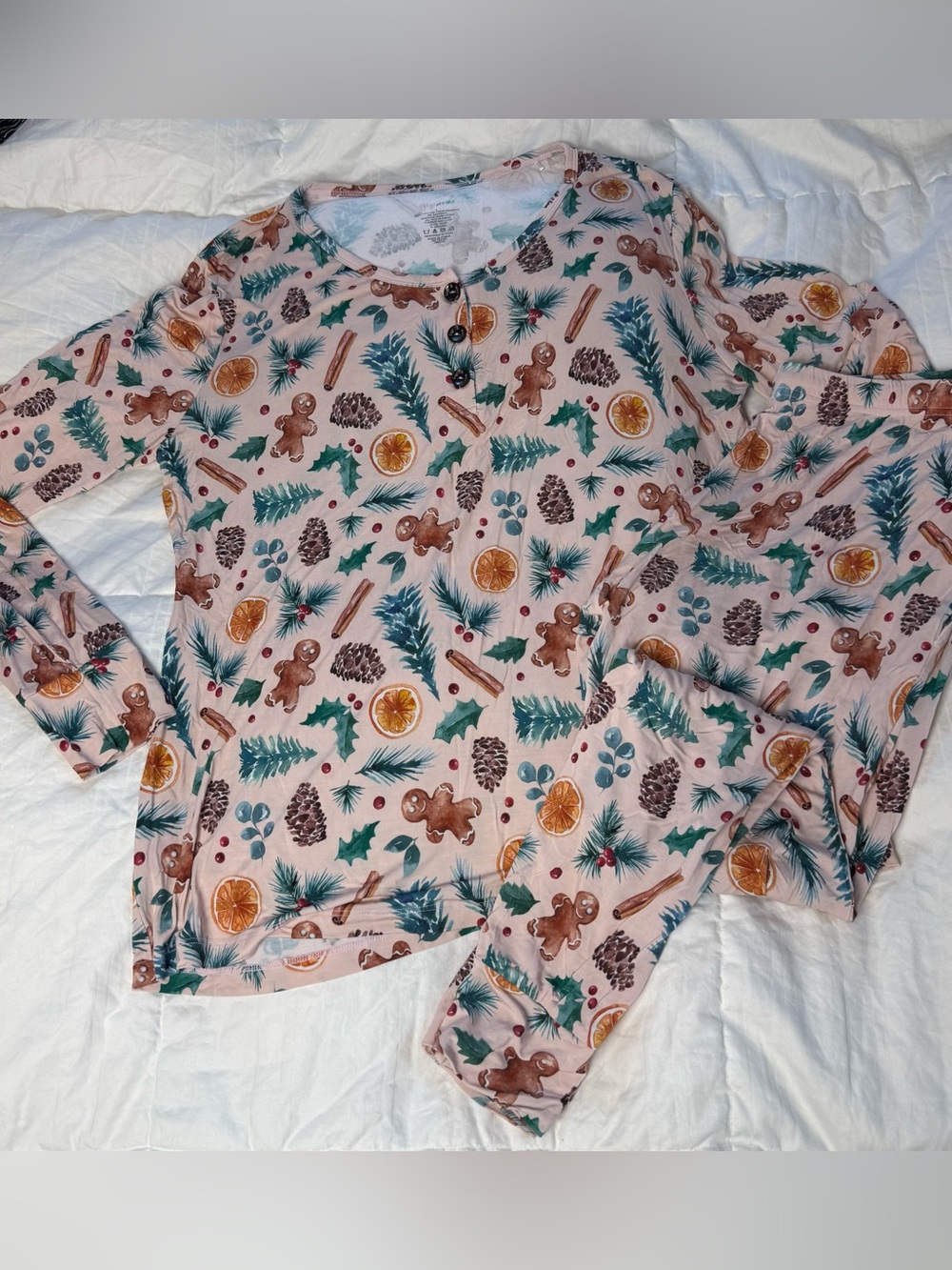 Women’s Gigi & Max Christmas Gingerbread Man Bamboo Pajama 2PC Set Buttery Soft